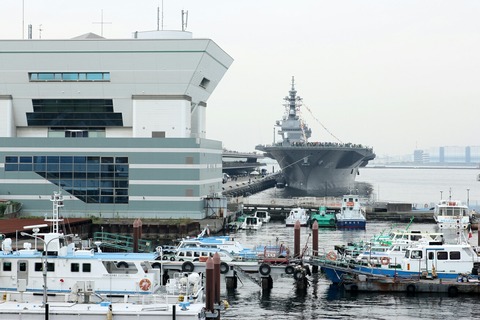 DDH-183 護衛艦いずも 一般公開 観艦式FLEET WEEK 横浜大桟橋