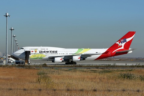 VH-OEJ B747-400 QFA Olympic 2016 RJTT