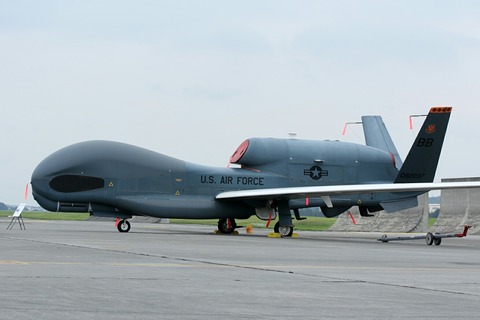 092037 RQ-4 Global Hawk RJTY 横田基地日米友好祭