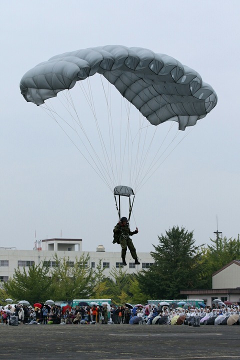 第1空挺団 空挺降下 立川防災航空祭 立川駐屯地