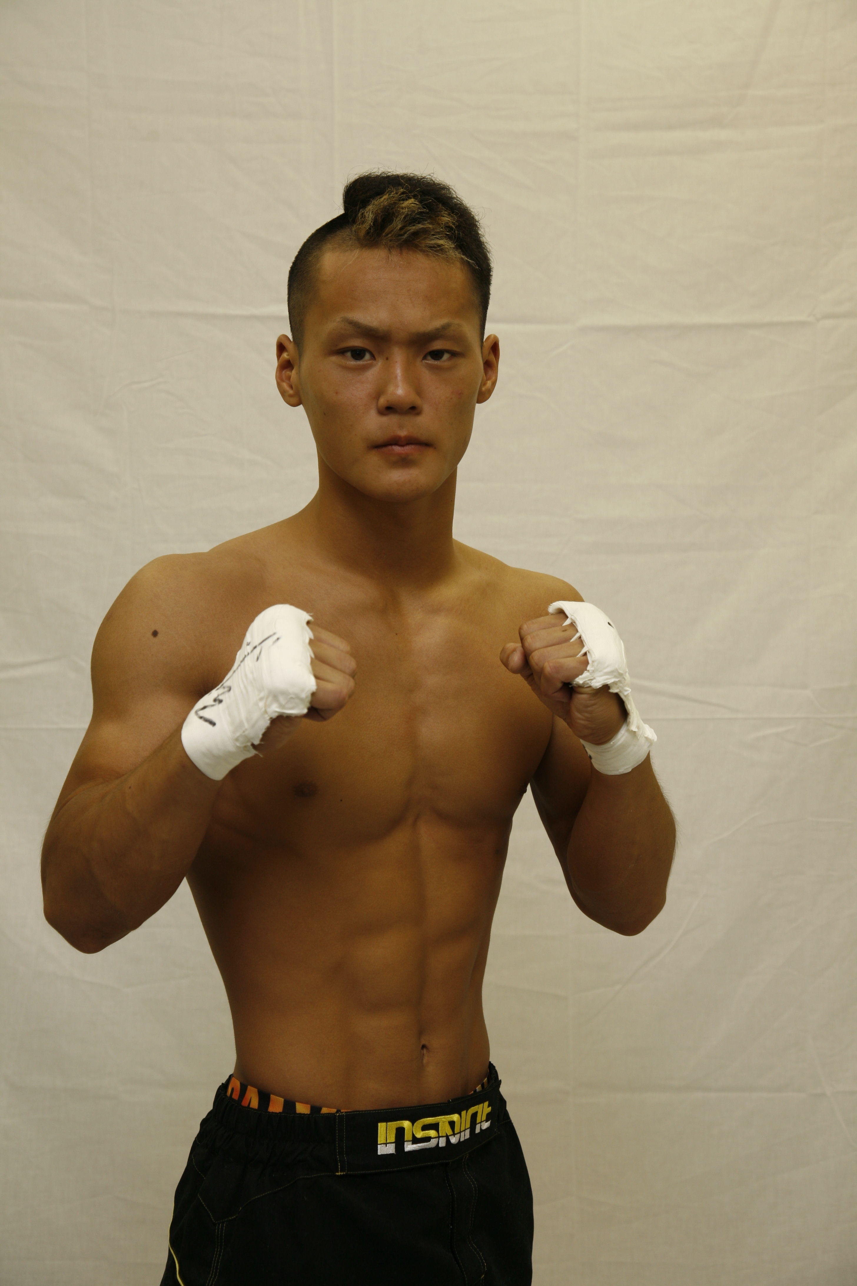 junjun様専用 斎藤裕 牛久絢太郎選手 サイン入りオープンフィンガー
