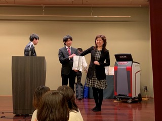 �̿� 2019-11-30 19 03 11