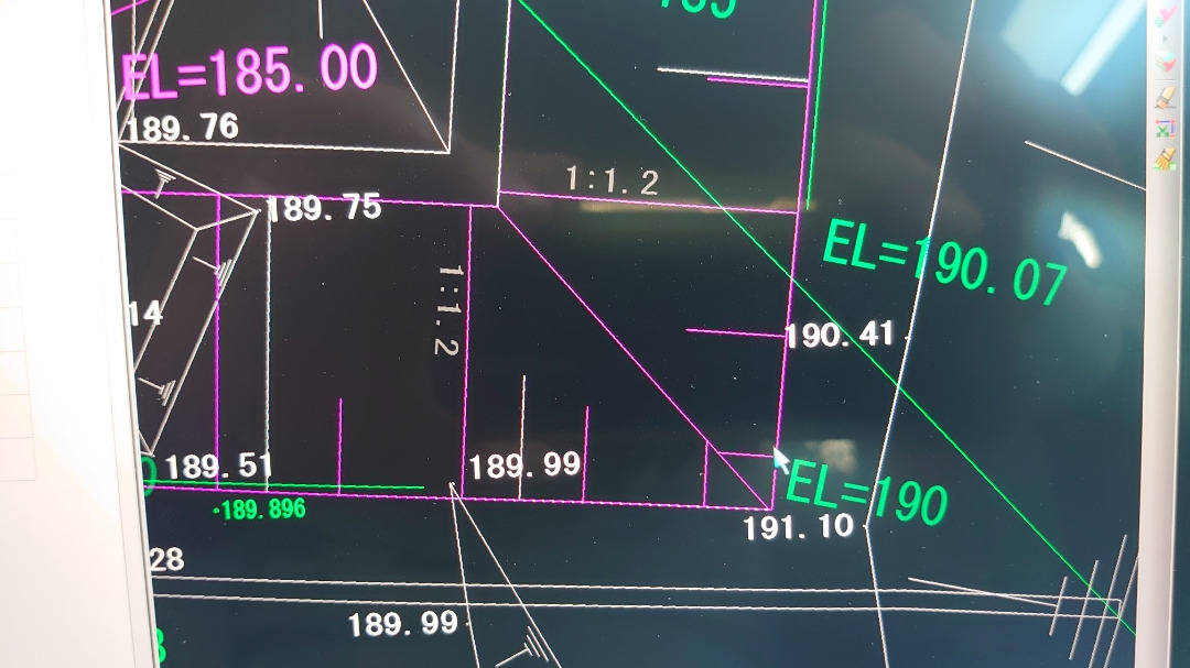 ef3e6243.jpg