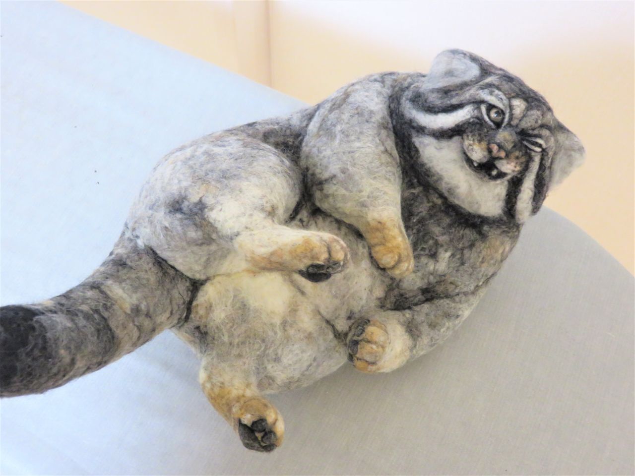 マヌルネコ : 羊毛の苑～生き物羊毛フェルト～