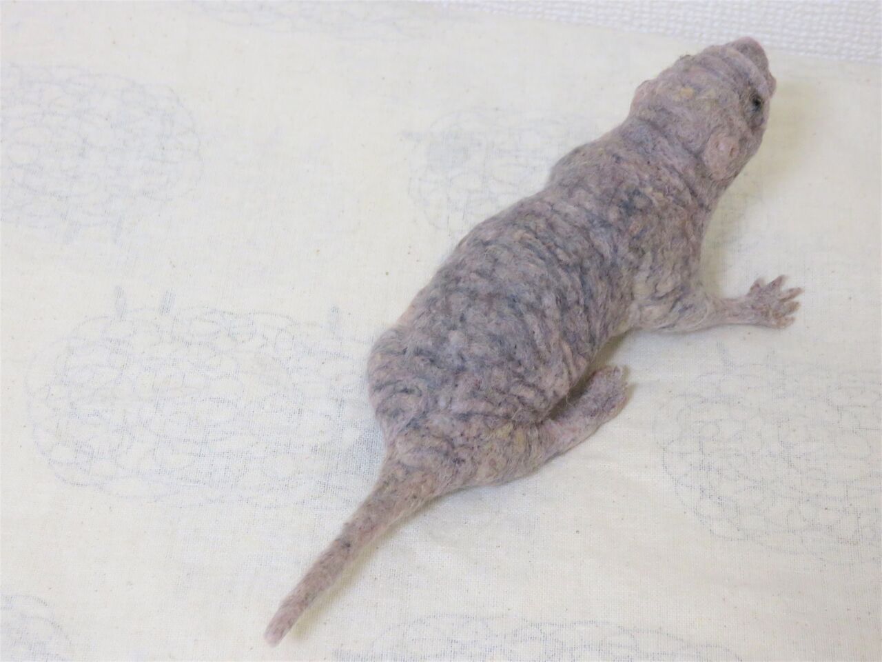 ハダカデバネズミ② : 羊毛の苑～生き物羊毛フェルト～