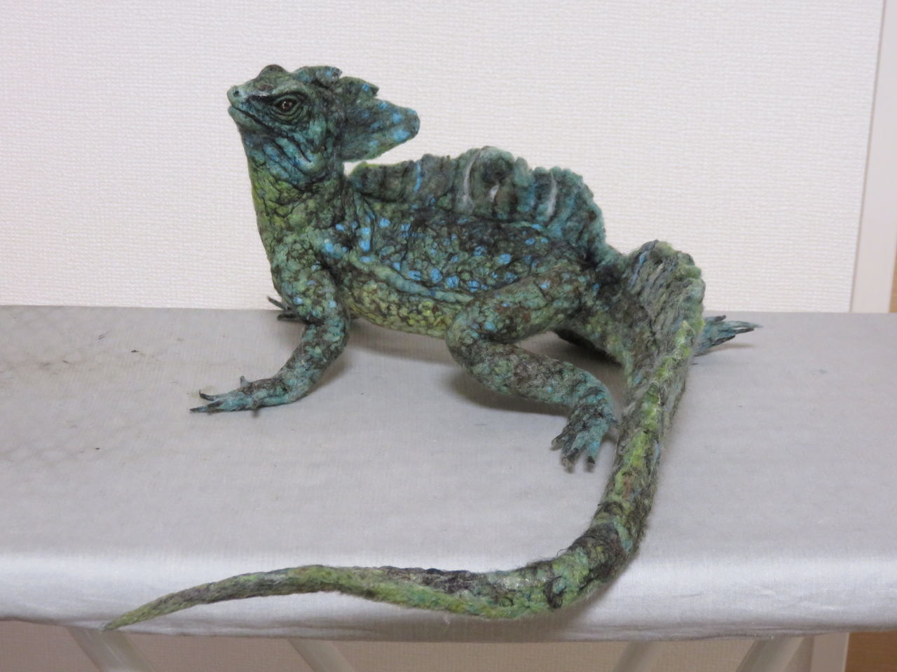 バジリスクトカゲ 羊毛の苑 生き物羊毛フェルト バジリスクトカゲ 羊毛の苑 生き物羊毛フェルト