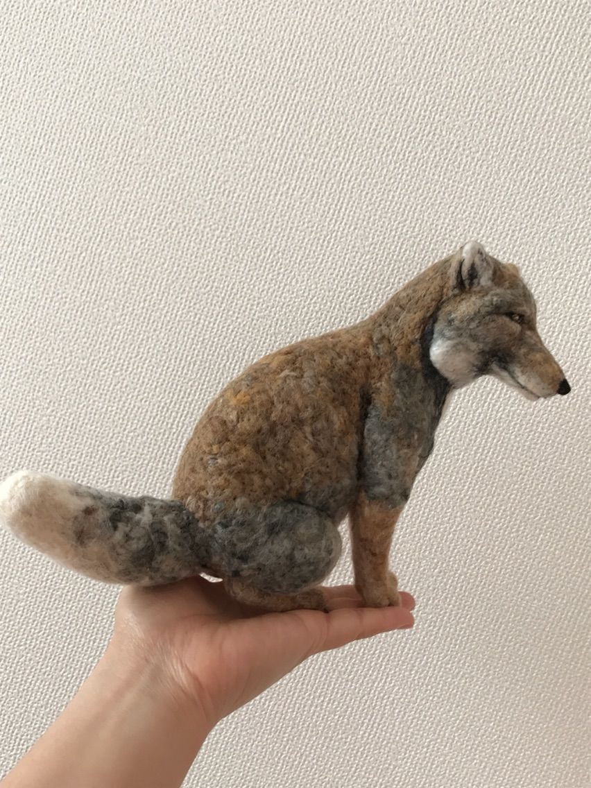チベットスナギツネ 羊毛の苑 生き物羊毛フェルト チベットスナギツネ 羊毛の苑 生き物羊毛フェルト