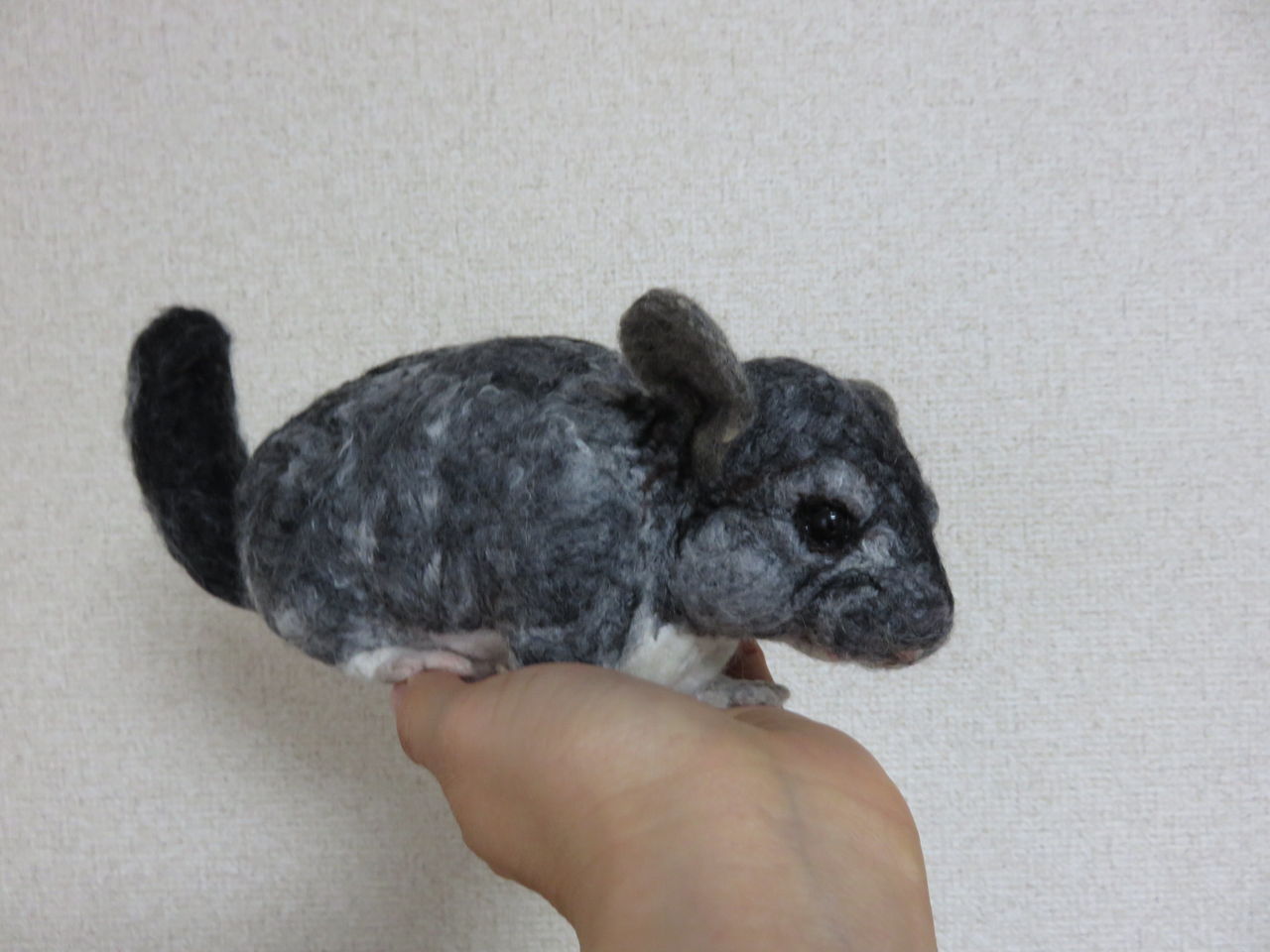 チンチラ グレー 羊毛の苑 生き物羊毛フェルト