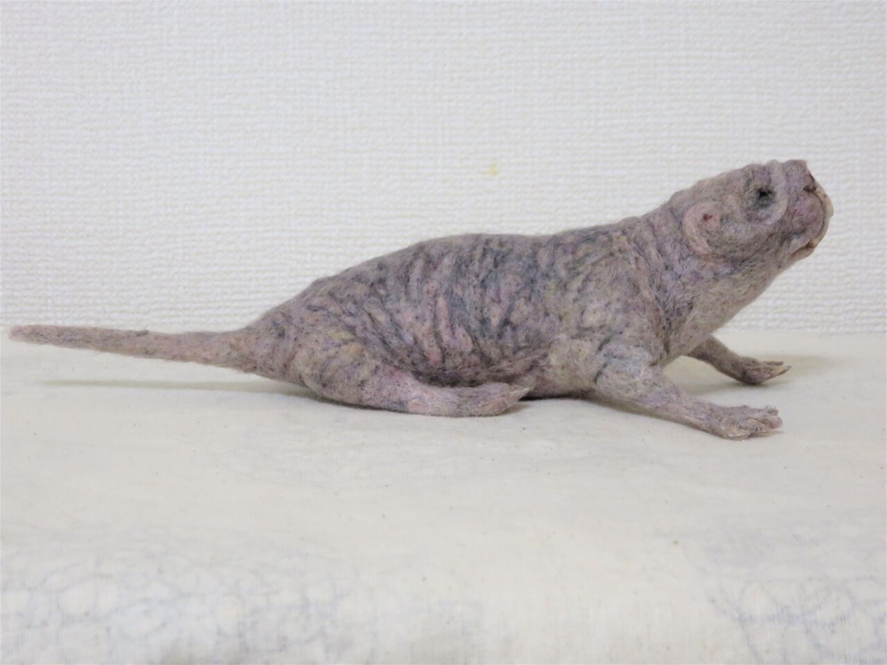 ハダカデバネズミ② : 羊毛の苑～生き物羊毛フェルト～