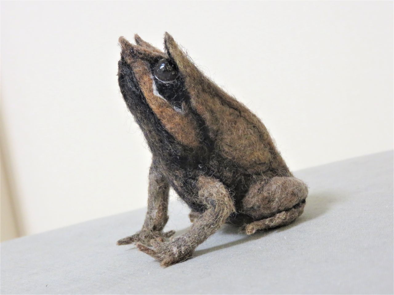 コノハガエル 羊毛の苑 生き物羊毛フェルト コノハガエル 羊毛の苑 生き物羊毛フェルト