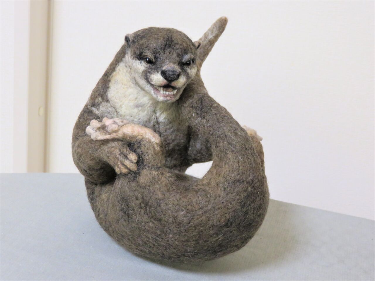 カワウソ 羊毛の苑 生き物羊毛フェルト カワウソ 羊毛の苑 生き物羊毛フェルト