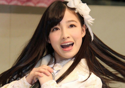 橋本環奈_涙袋なし