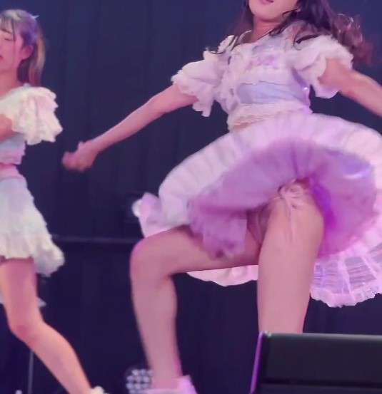 地下アイドルのパンチラ
