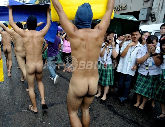 裸祭り