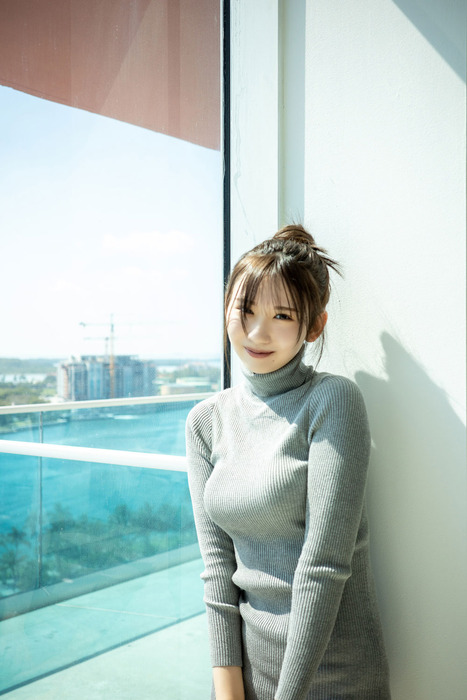 藤嶌果歩のニット乳