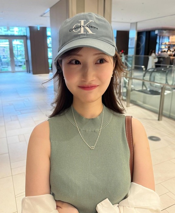 野村彩也子アナのニット胸