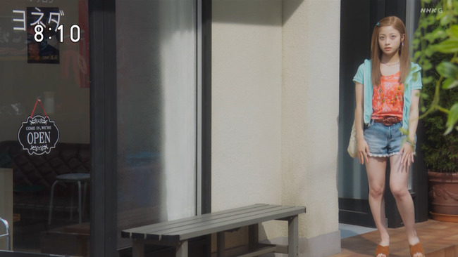 橋本環奈の太もも１