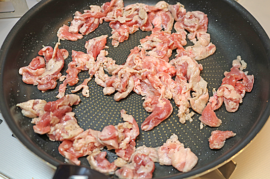 豚肉のさつまいも炒め7550