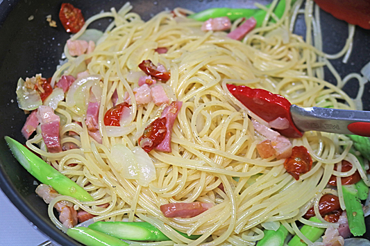 ドライトマトパスタ9512