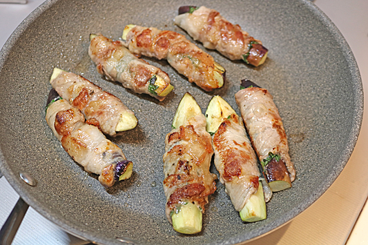 なすの肉巻きみそ0596