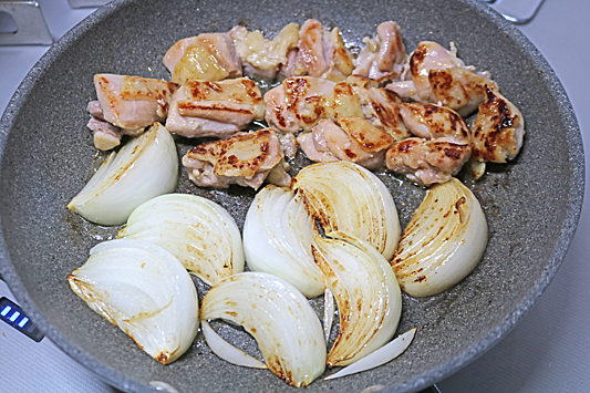 玉ねぎチキン77487