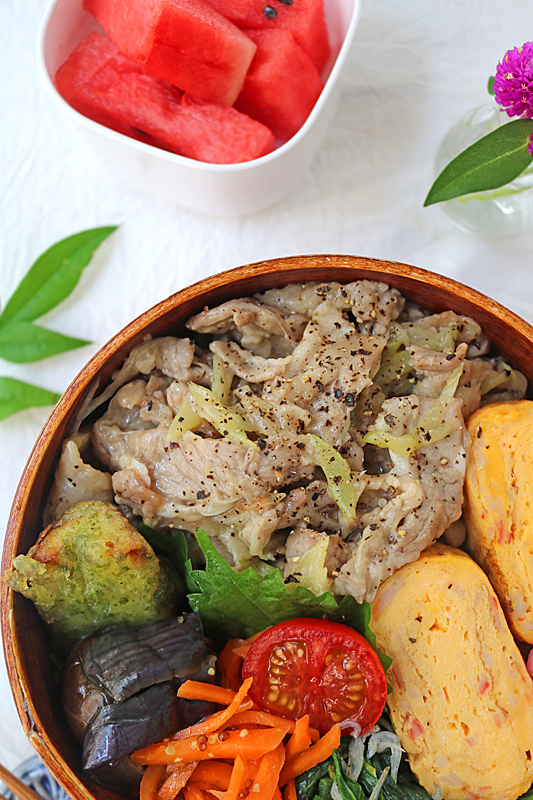 塩豚どん弁当896