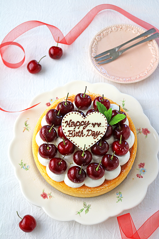 主人のバースデーケーキ♪濃厚なめらかアメリカンチェリー