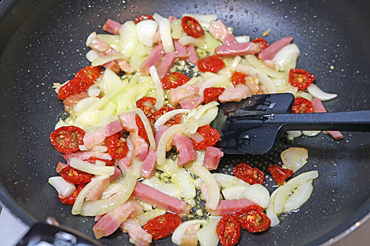 ドライトマトパスタ9510