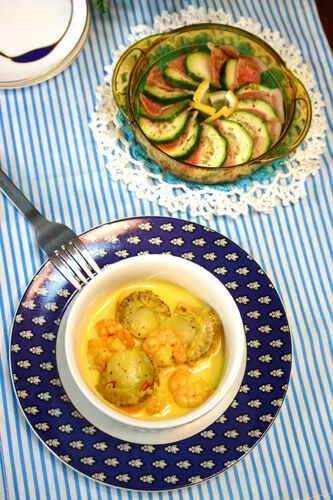 タッパーウェーブ☆魚介のサフランクリーム＆ズッキーニベーコン