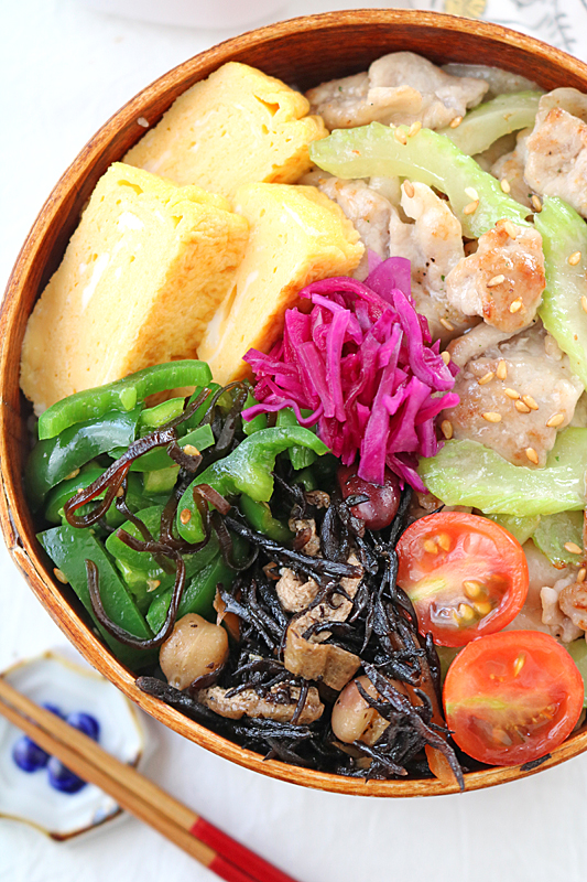 セロリ塩豚弁当1816