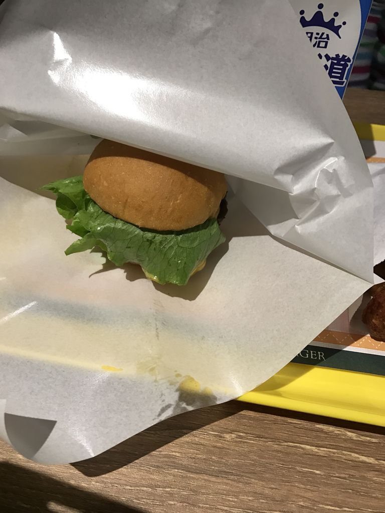 フレッシュネスバーガー船橋店で子供がキッズセットを食べましたが ハンバーガーが小さすぎるとの感想 10歳 船橋 グルメ 食べ歩き 船橋駅周辺 千葉 横浜 新橋 などなど フレッシュネスバーガー船橋店で子供がキッズセットを食べましたが ハンバーガーが小さすぎるとの感想 10歳 船橋 グルメ 食べ歩き 船橋駅周辺 千葉 横浜 新橋 などなど
