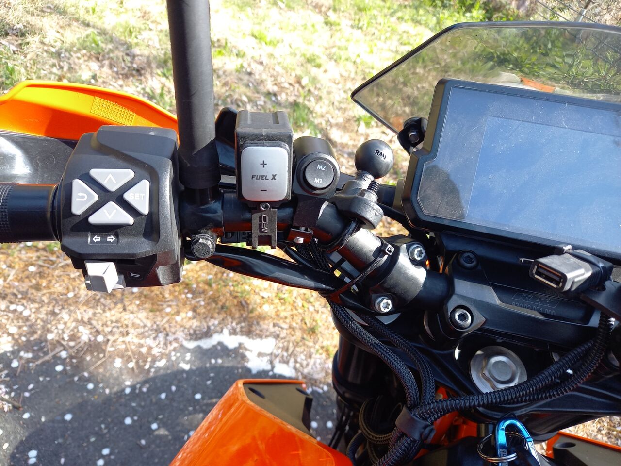 USED品 KTM390DUKE用パワートロニック PowerTRONIC KTM Duke 390 (2020