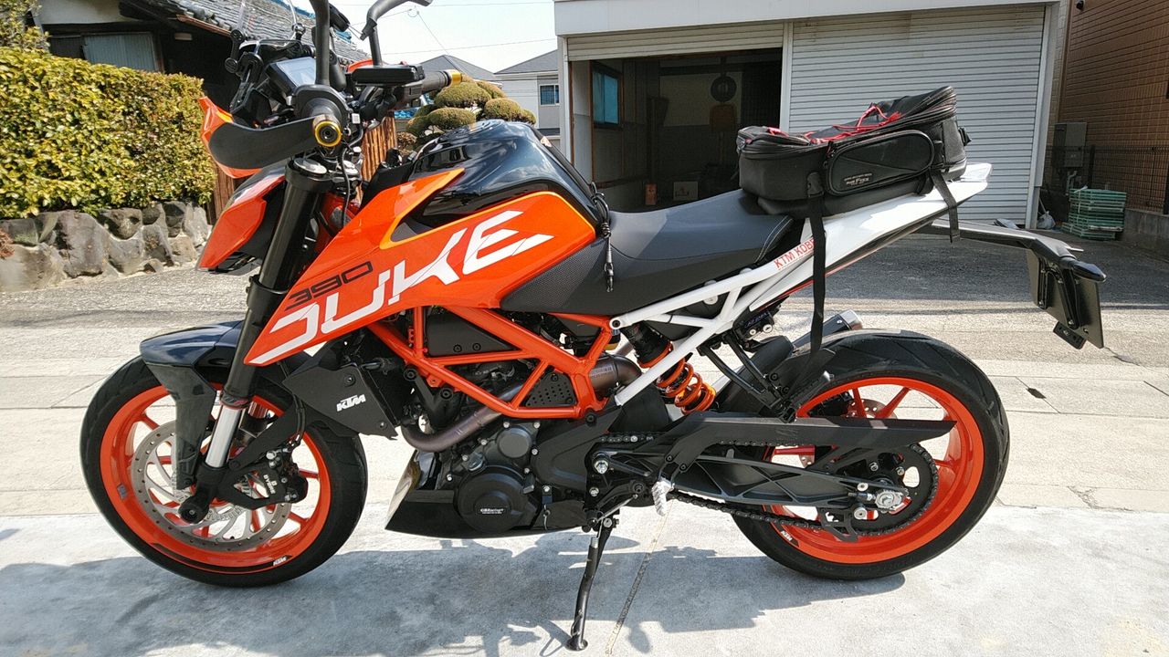390DUKEへのアンダーカウル取り付け2（Fiberworks） : paparin88のblog