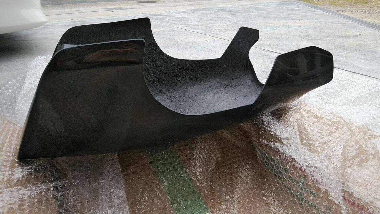 390DUKEへのアンダーカウル取り付け1（Fiberworks） : paparin88のblog