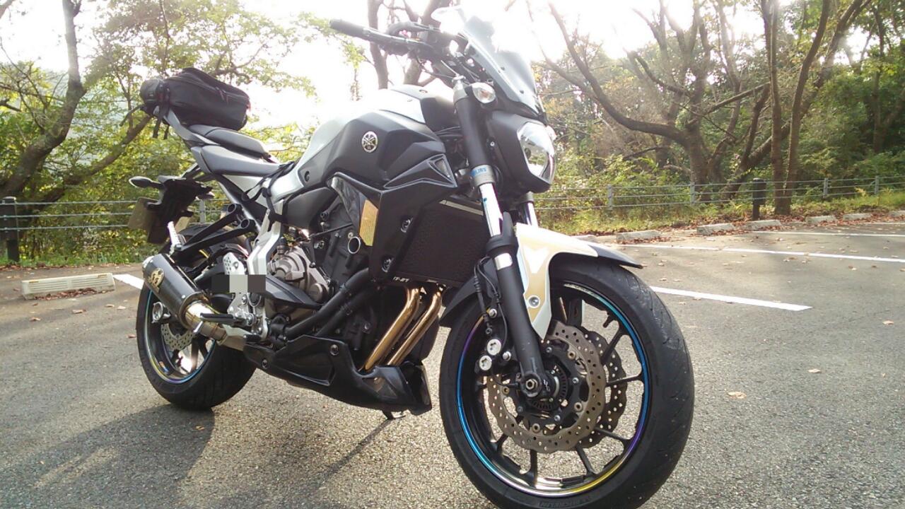 ★MT-07用　エッチングファクトリー製（黒）ラジエターコアガード★