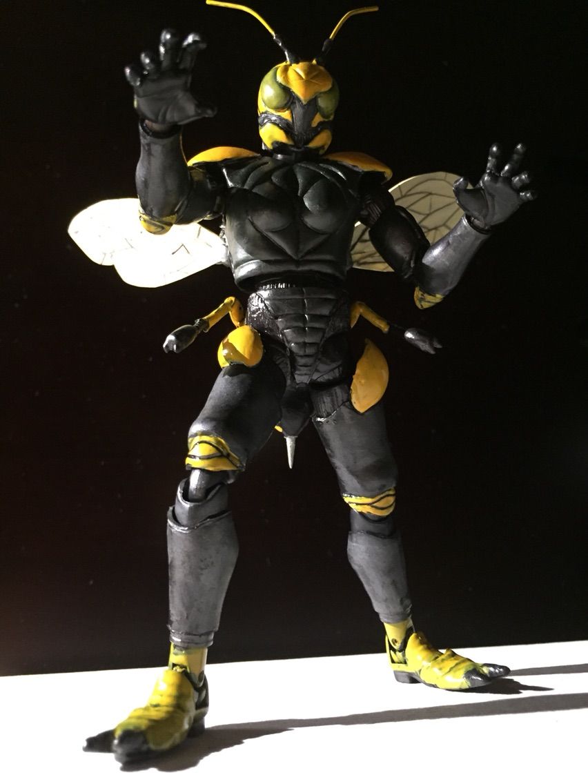 ハチ怪人（フィギュアーツ改造） : 特撮フィギュアの可動化改造日記