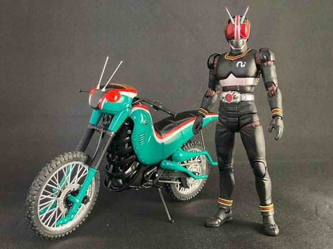 バトルホッパー フィギュアーツ用 完成編 特撮フィギュアの可動化改造日記 バトルホッパー フィギュアーツ用 完成編 特撮フィギュアの可動化改造日記