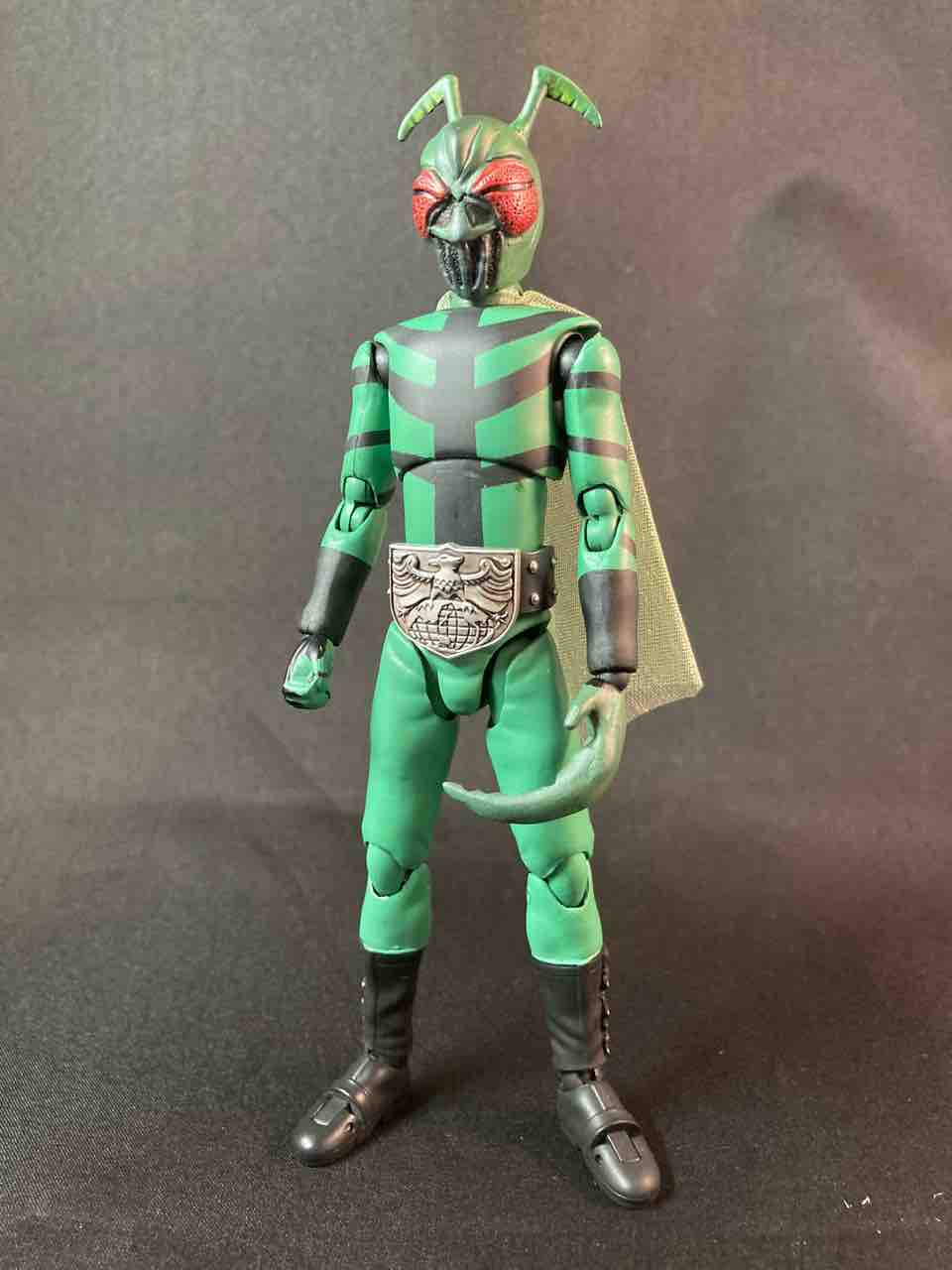 かまきり男（フィギュアーツ改造） : 特撮フィギュアの可動化