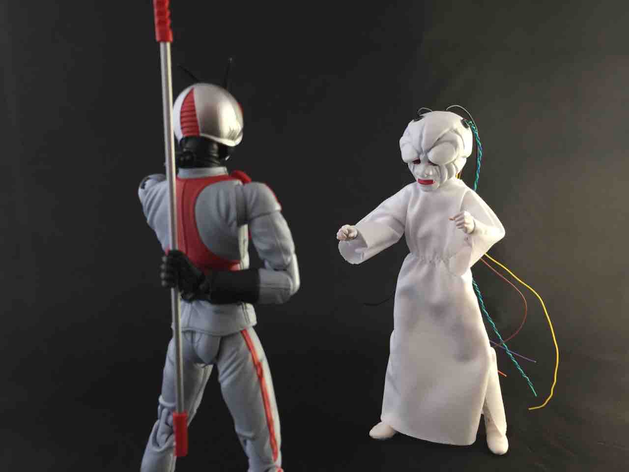 特撮フィギュアの可動化改造日記:呪博士（フィギュアーツサイズ 改造）