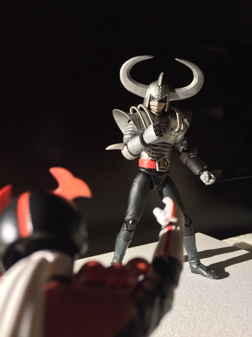 鋼鉄参謀（フィギュアーツ改造） : 特撮フィギュアの可動化改造日記