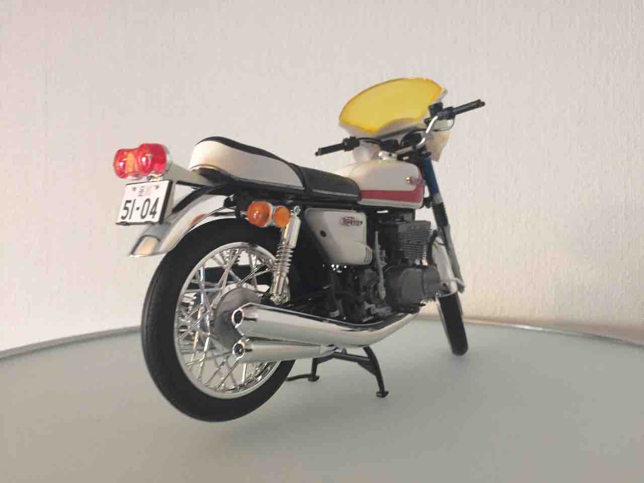 本郷猛のバイク （フィギュアーツ用）完成編 : 特撮フィギュアの