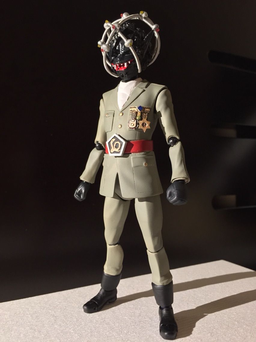 NorthStar 特別ガレージキットシリーズ No.027 狼長官 狼長官（フィギュアーツ改造） : 特撮フィギュアの可動化改造日記