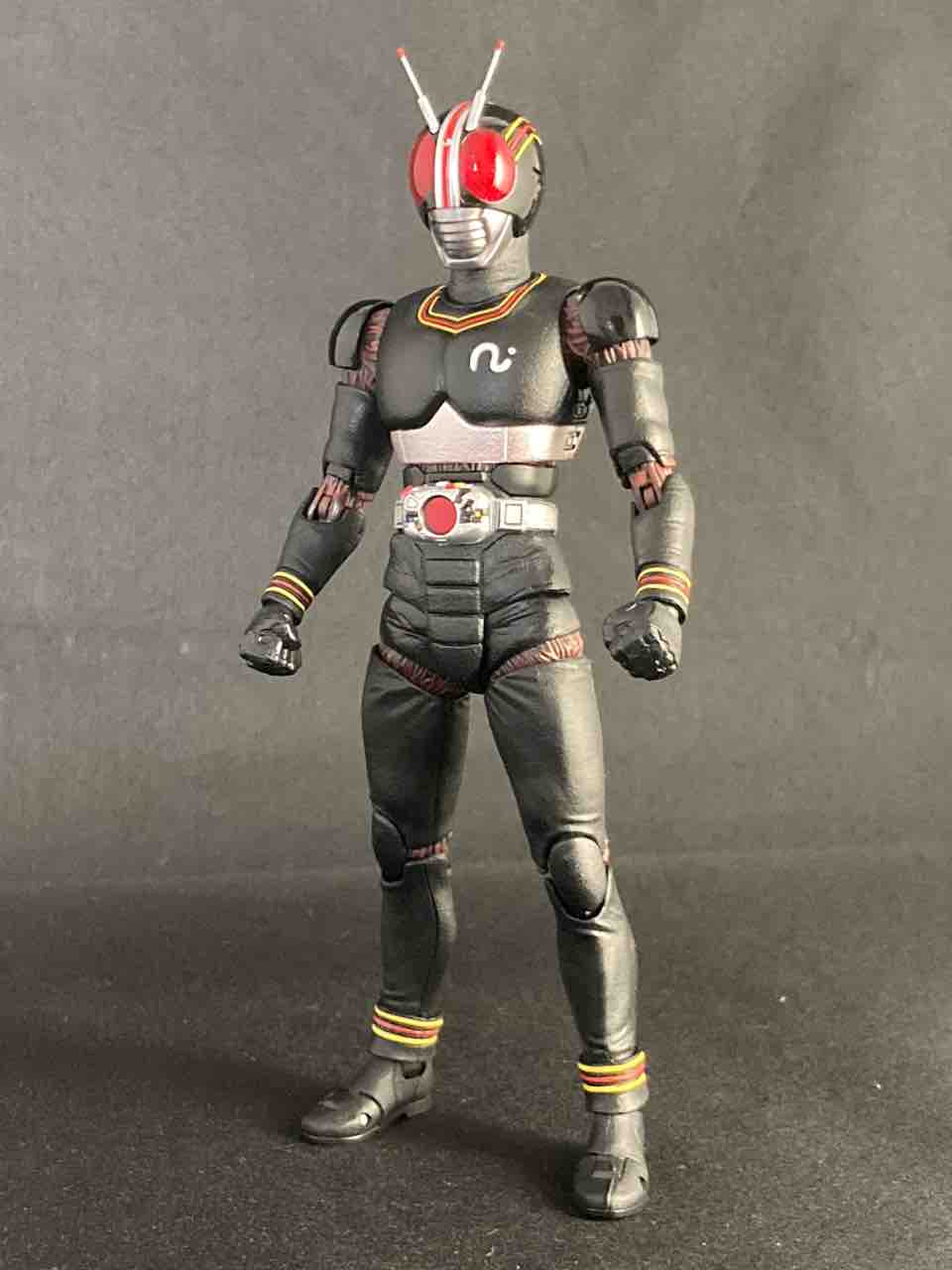 真骨彫　仮面ライダー　ブラック S.H.フィギュアーツ (真骨彫製法) 仮面ライダーBLACK レビュー