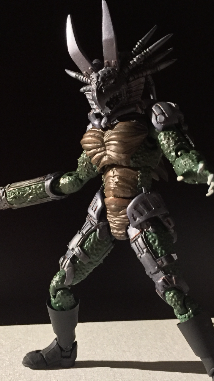 グランザイラス フィギュアーツ改造 特撮フィギュアの可動化改造日記 グランザイラス フィギュアーツ改造 特撮フィギュアの可動化改造日記