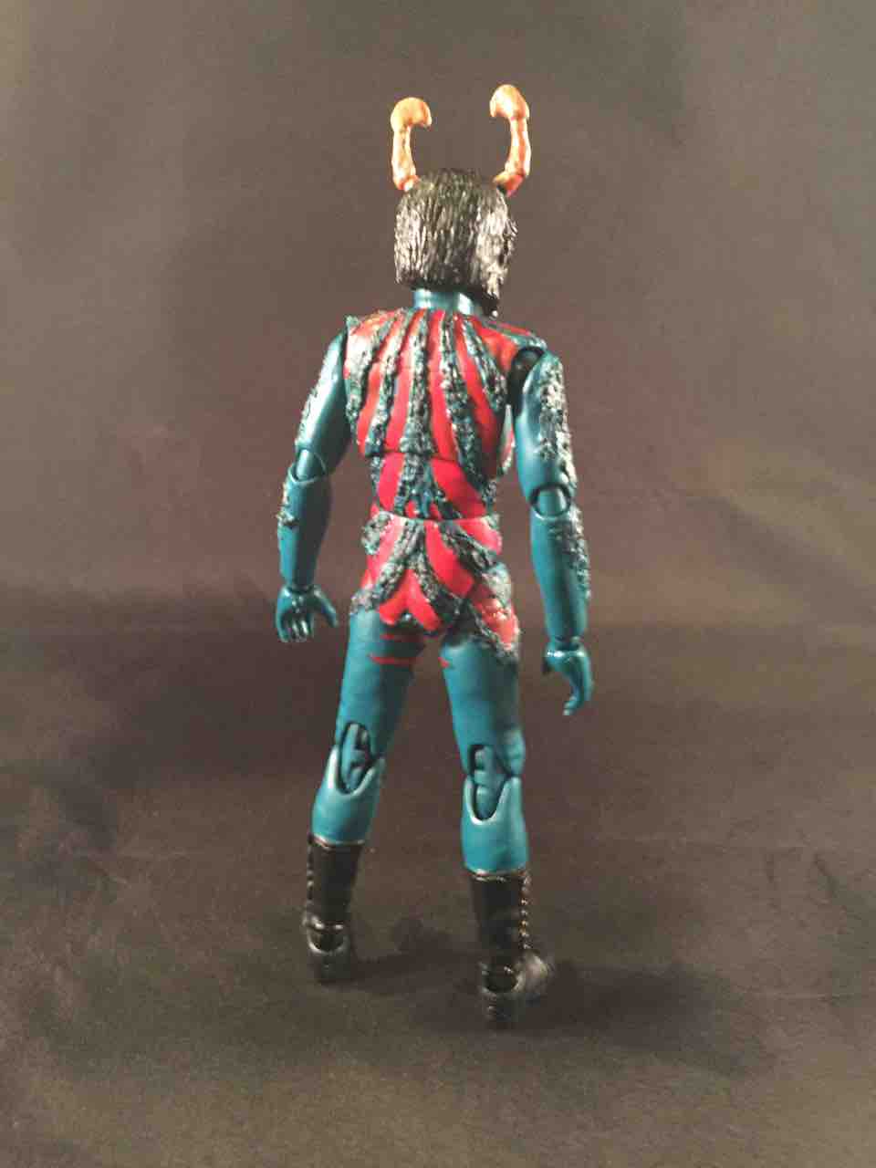 蜘蛛男（フィギュアーツ改造） : 特撮フィギュアの可動化改造日記