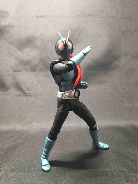 仮面ライダー 旧１号 改造 手術台 フィギュア 仮面ライダー 旧1号 改造 手術台 フィギュア 一号 ジオラマ