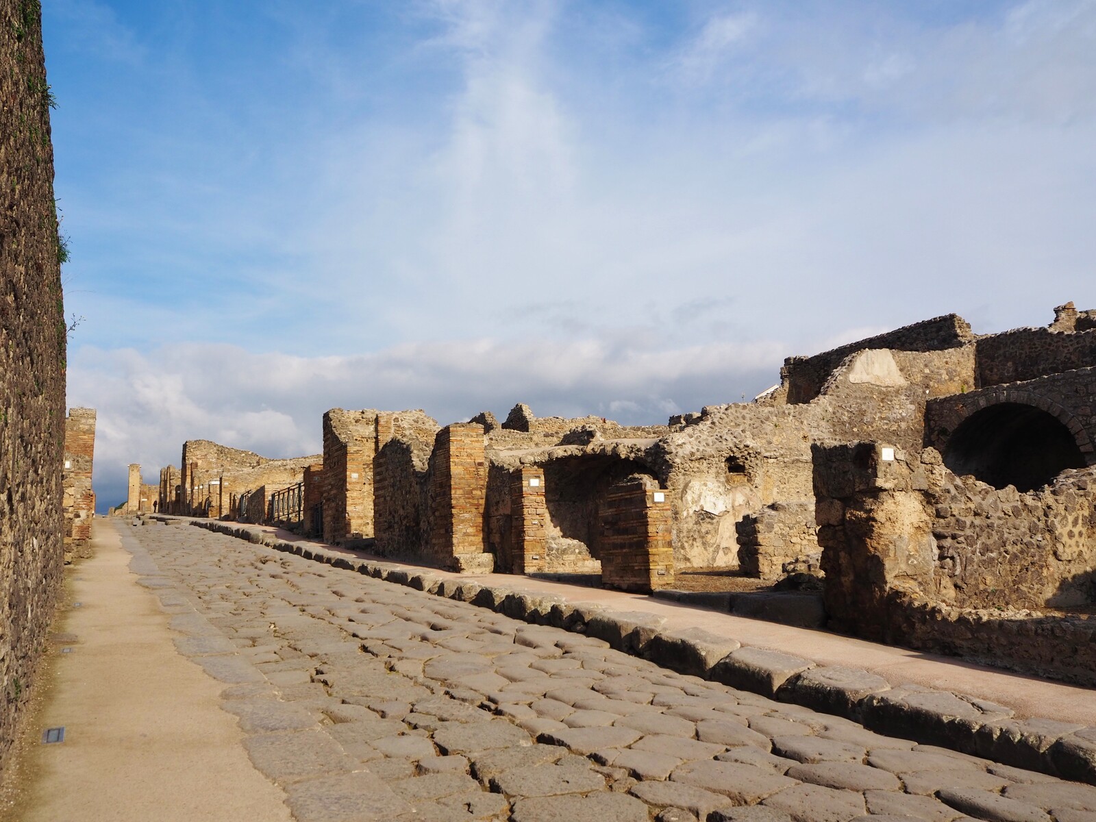 【イタリア】 ロマン溢れる古代都市 ポンペイ遺跡へ行こう! : BQ ~B-spot Explorer~ Powered by ライブドアブログ