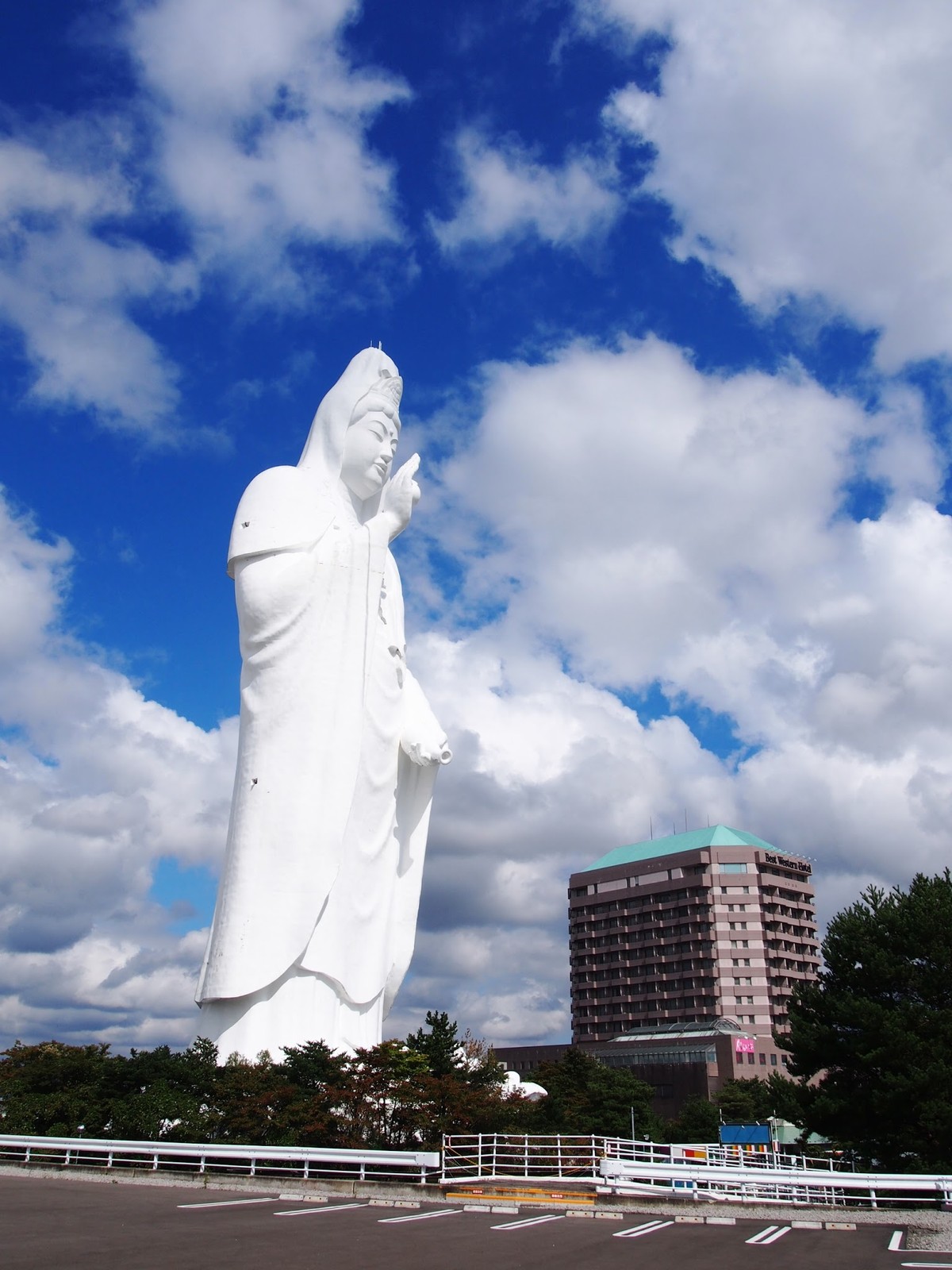 専用　極上特大観音像1607g 高さ約46.5㎝トニエサ　東さ8-0530☆2F 宮城】 2番目にデカい巨大仏 仙台大観音 : BQ ～B-spot Explorer