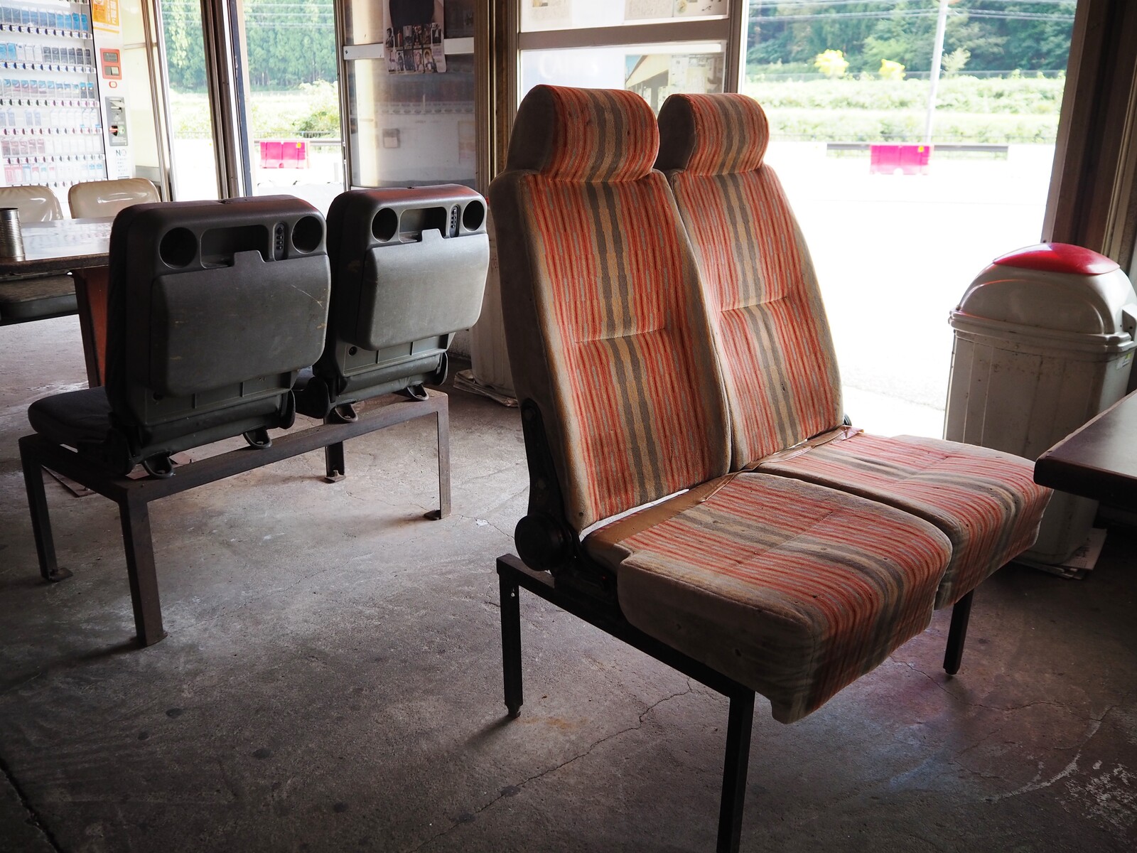 兵庫】 レトロ自販機あります！ コインスナックふじ : ＢＱ ～B-spot Explorer～ Powered by ライブドアブログ