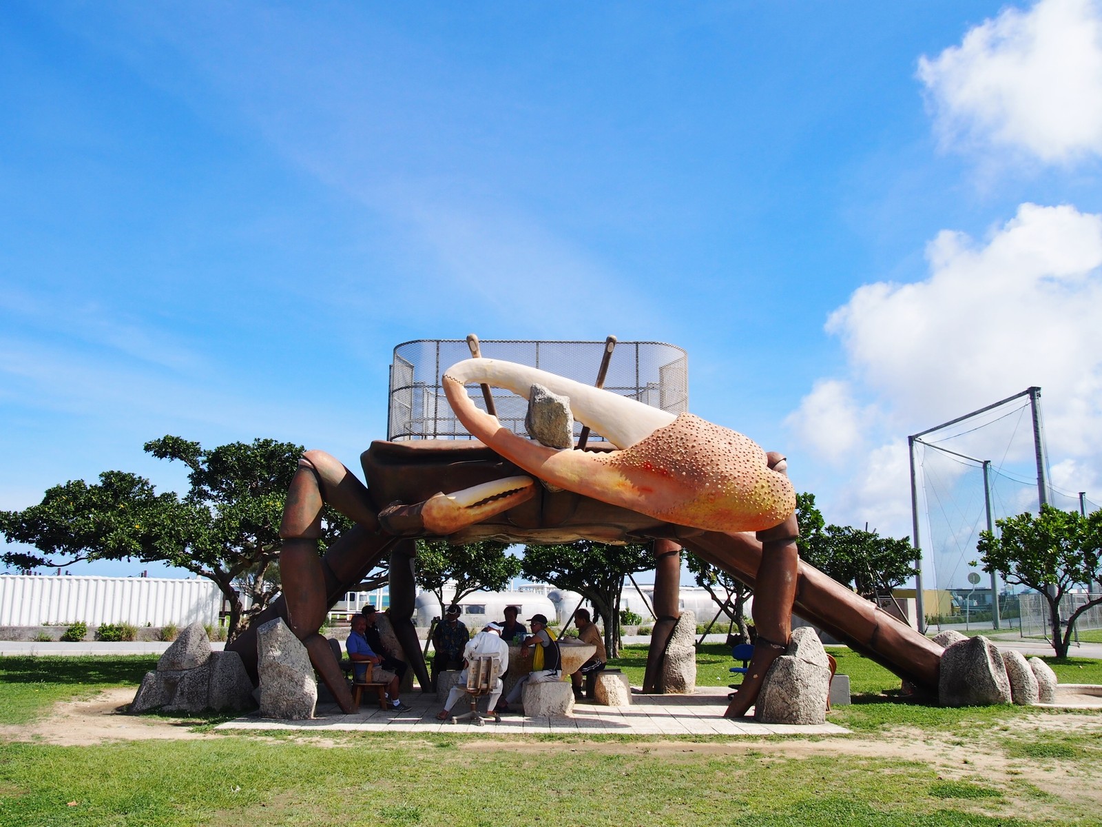 沖縄 巨大なカニの遊具があるよ 瀬長島カニ公園 bq B Spot Explorer Powered By ライブドアブログ 沖縄 巨大なカニの遊具があるよ 瀬長島カニ公園 bq B Spot Explorer Powered By ライブドアブログ